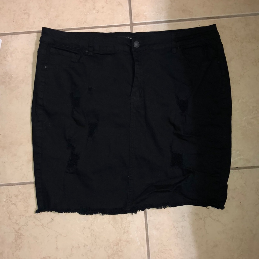 Black denim skirt